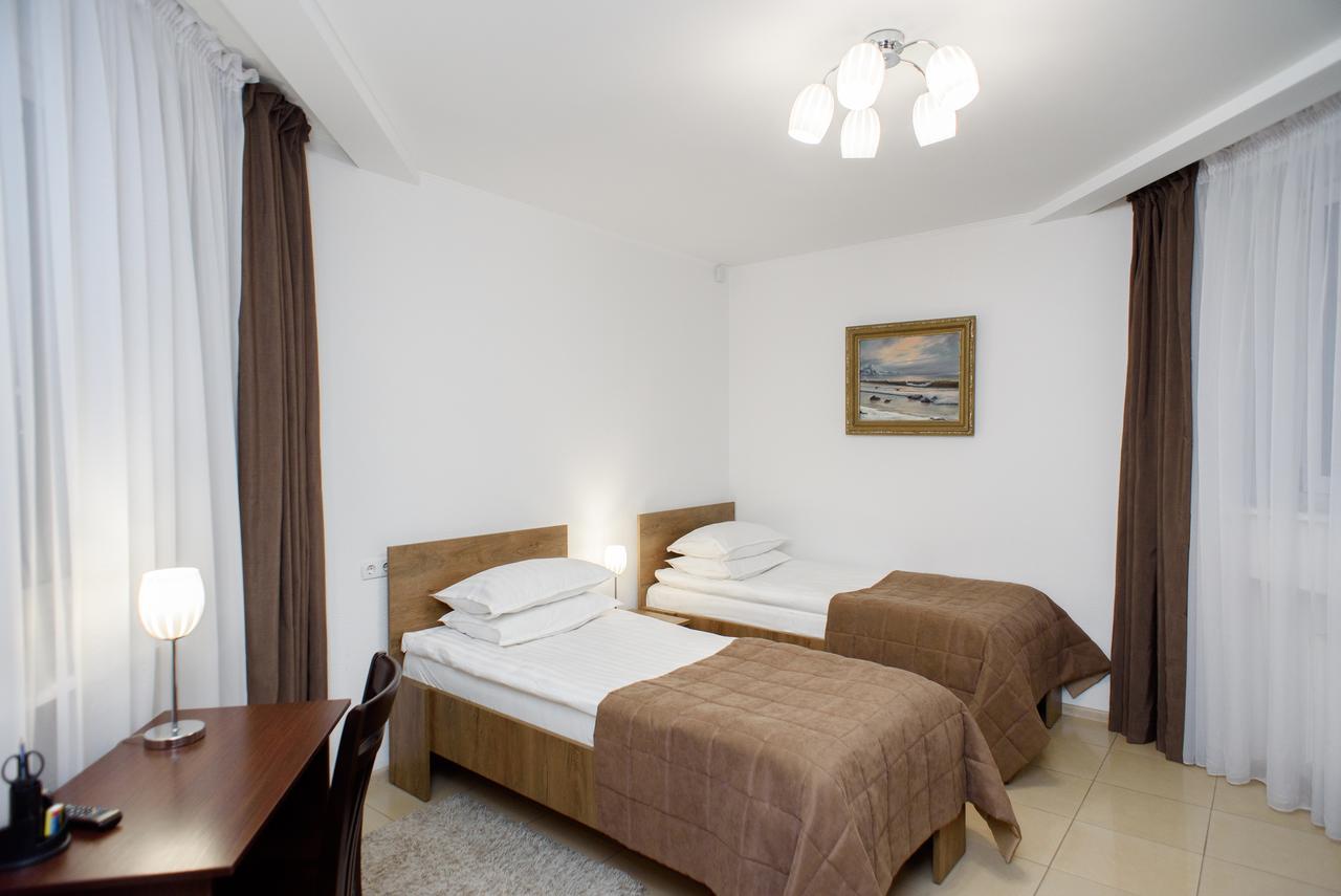 M&M Aparthotel ซูมี ภายนอก รูปภาพ