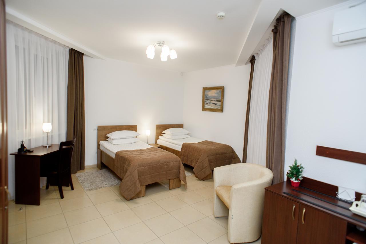 M&M Aparthotel ซูมี ภายนอก รูปภาพ