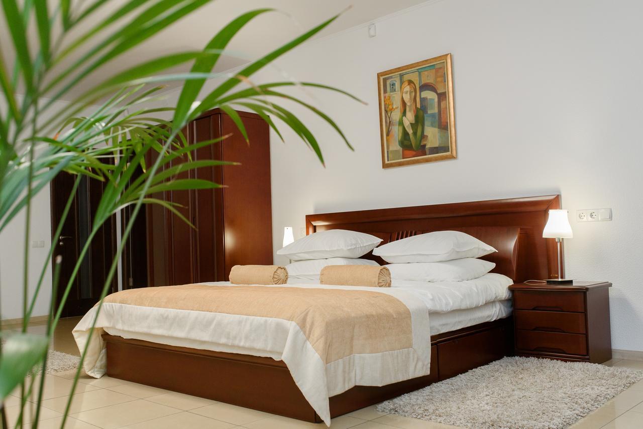 M&M Aparthotel ซูมี ภายนอก รูปภาพ